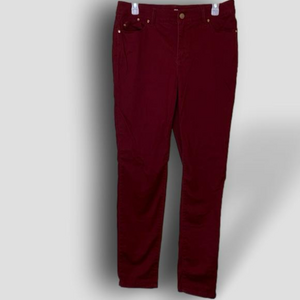 Chico’s the  platinum jeggings size 1(small) maroon in color